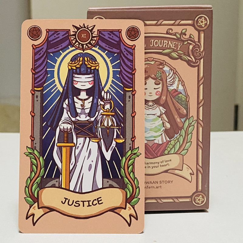 بطاقات التارو رحلة بهوية 79 قط - مراجعة Tarot Cards Deck With Guidebook وسعره